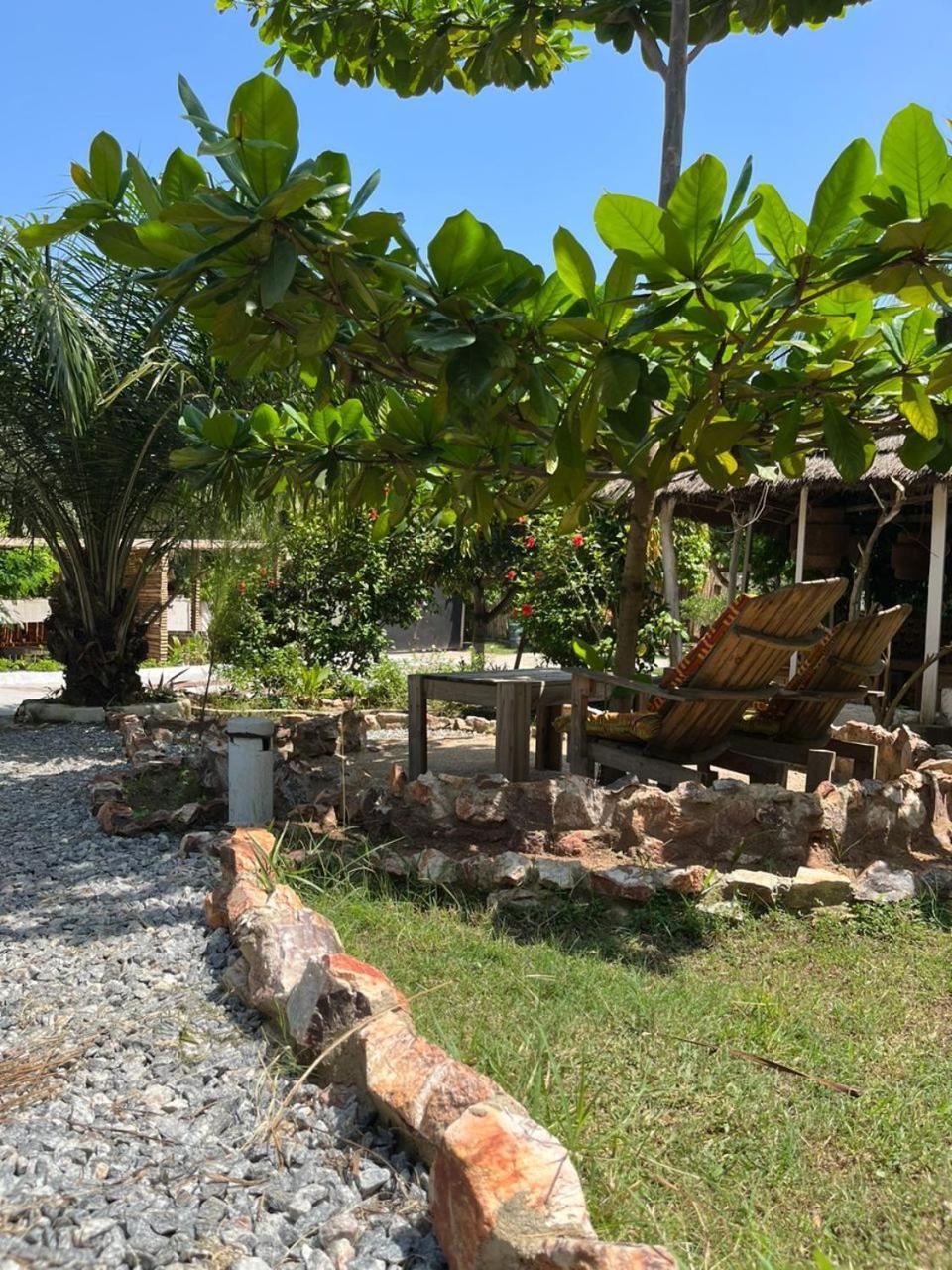 African Treasure Beach Resort Kokrobite Exterior foto