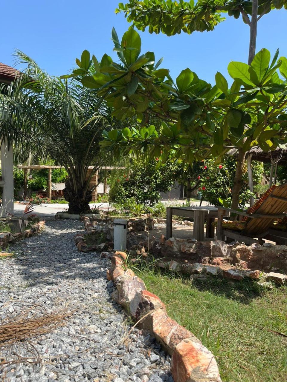 African Treasure Beach Resort Kokrobite Exterior foto